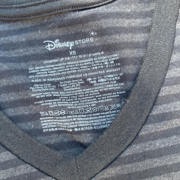 ✨ Disney Store Tinkerbell “Let’s get Lost in Neverland” tshirt -size XS - Picture 3 of 3